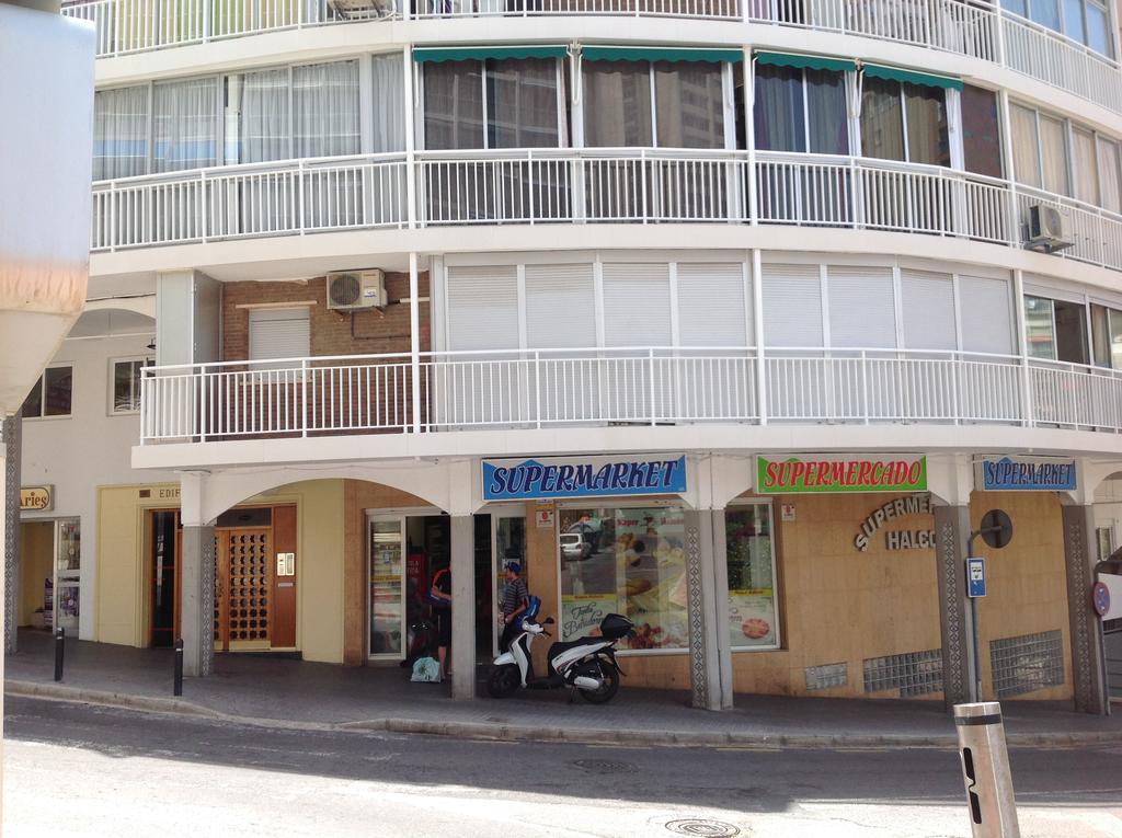 Appartement Edificio Aries à Benidorm Extérieur photo